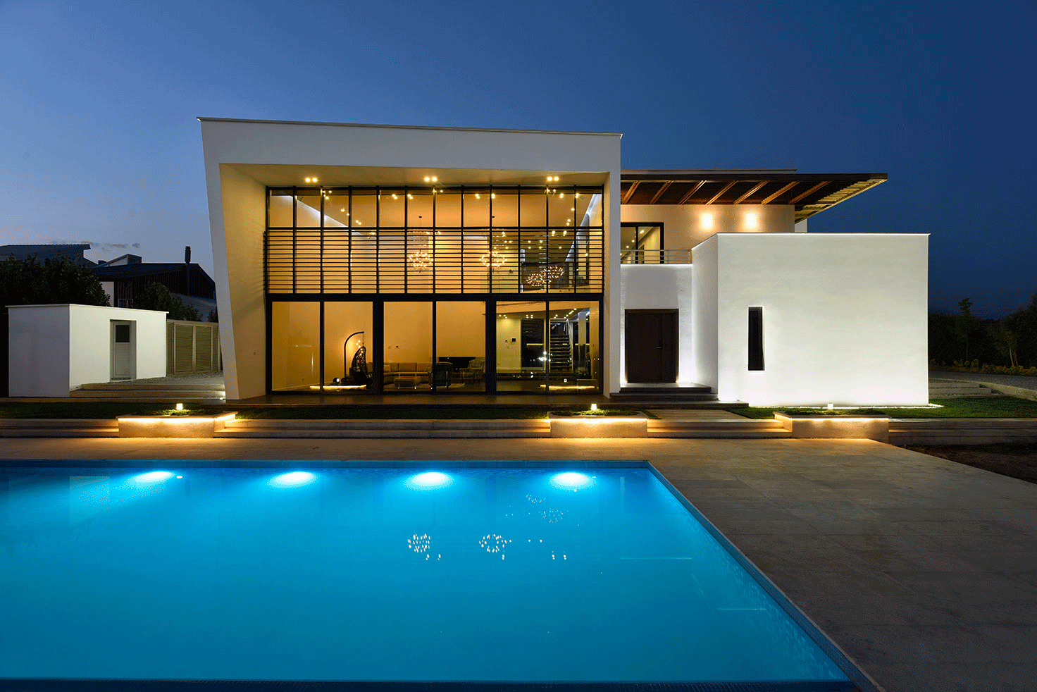 اجاره ویلا در باغ بهادران