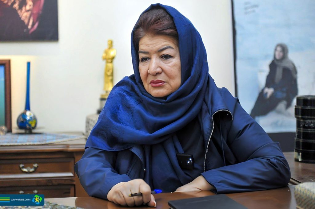 پوران درخشنده