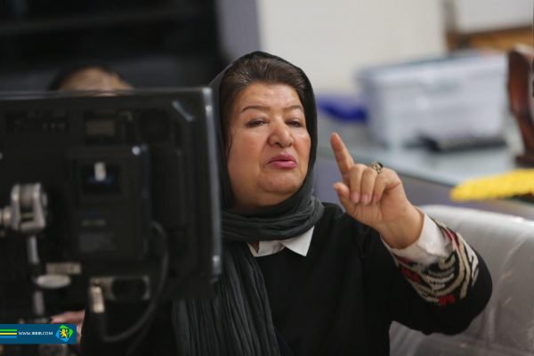 پوران درخشنده